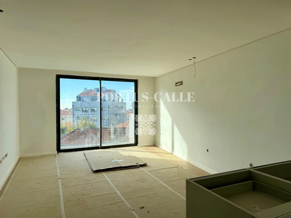 Apartamento T2 para Venda em Mafamude e Vilar do Paraíso Foto 9