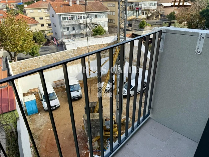 Apartamento T2 para Venda em Mafamude e Vilar do Paraíso Foto 8