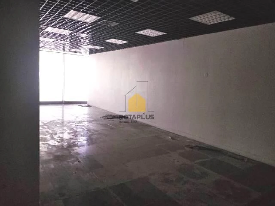 Loja para Venda em Cedofeita, Santo Ildefonso, Sé, Miragaia, São Nicolau e Vitória Foto 3