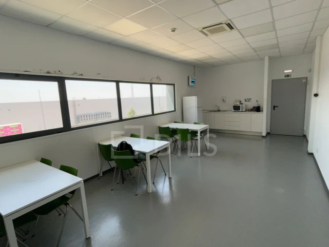 Armazém para Arrendamento em Azambuja Foto 13