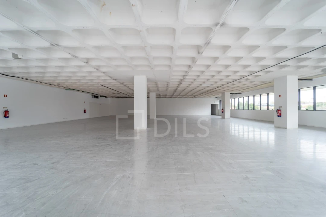 Escritório para Arrendamento em São Mamede de Infesta e Senhora da Hora Foto 5