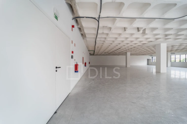 Escritório para Arrendamento em São Mamede de Infesta e Senhora da Hora Foto 8