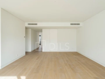 Apartamento T3 para Venda em Santo António
