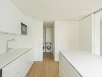 Apartamento T3 para Venda em Santo António