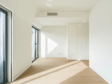 Apartamento T3 para Venda em Santo António