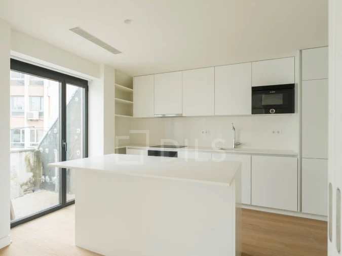 Apartamento T3 para Venda em Santo António Foto 21