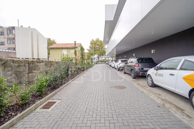 Escritório para Arrendamento em São Mamede de Infesta e Senhora da Hora Foto 28