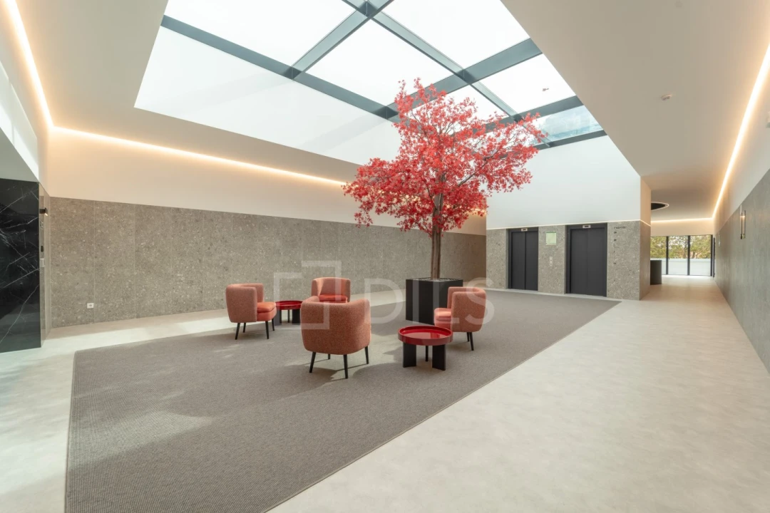 Escritório para Arrendamento em São Mamede de Infesta e Senhora da Hora Foto 14