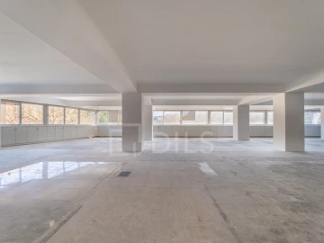 Escritório para Arrendamento em Lordelo do Ouro e Massarelos