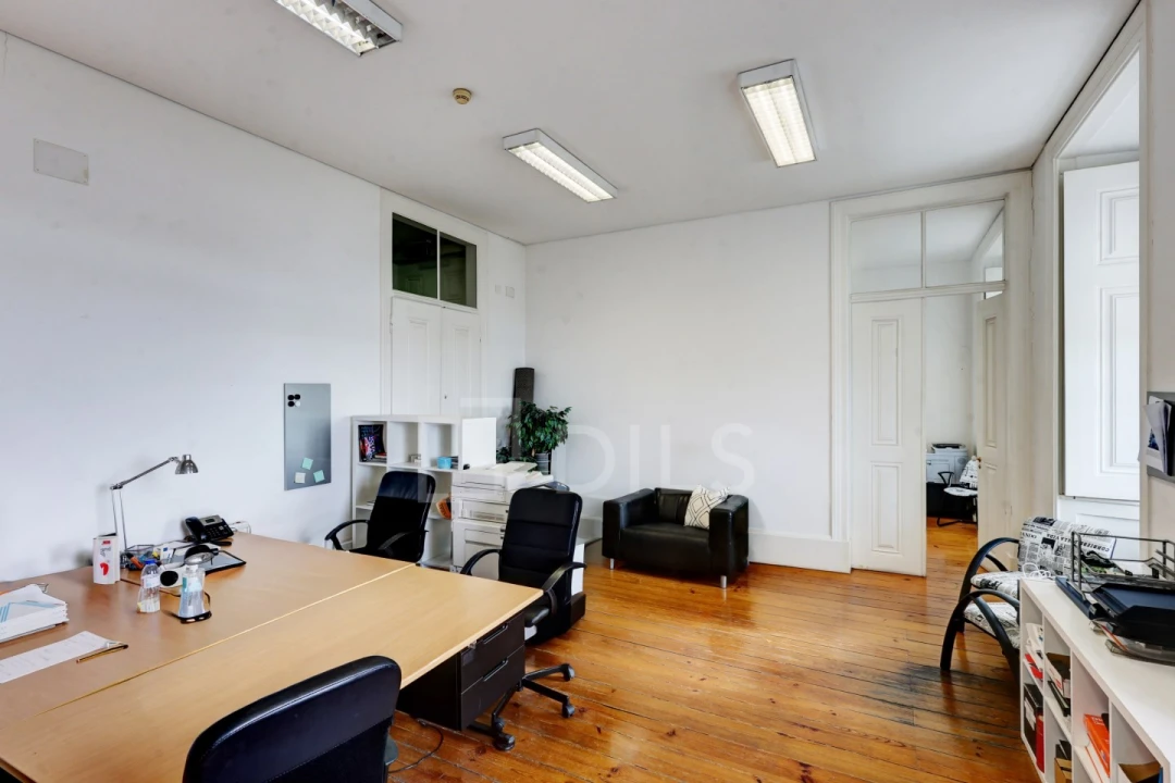 Escritório para Arrendamento em Misericórdia Foto 7