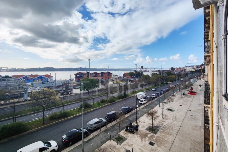 Escritório para Arrendamento em Misericórdia Foto 15