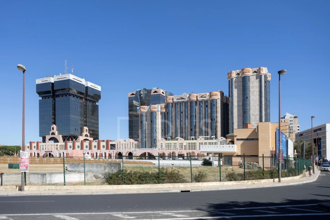 Escritório para Arrendamento em Campo de Ourique Foto 14
