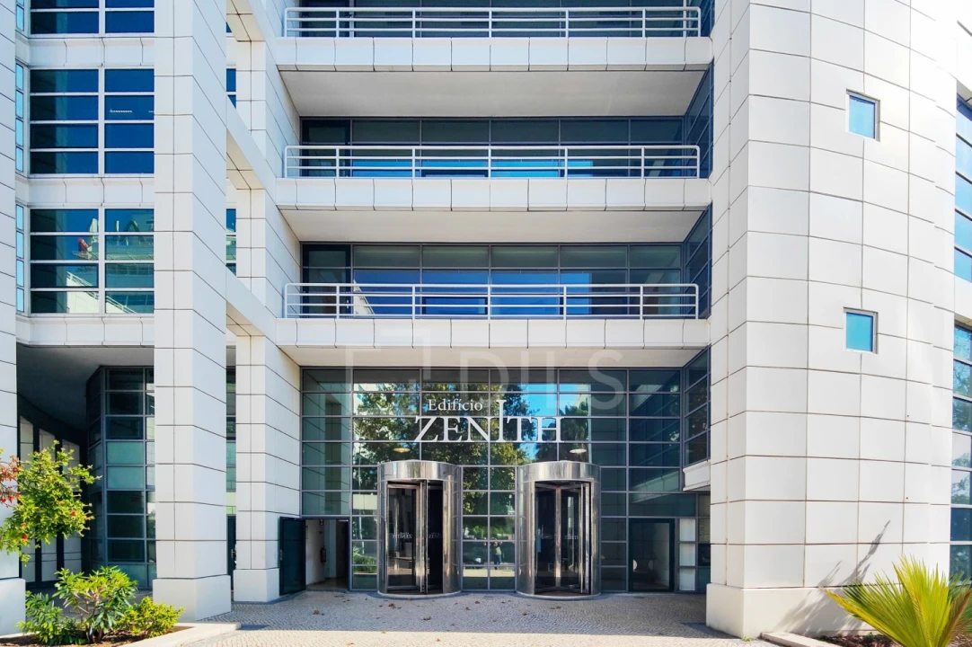 Escritório para Arrendamento em Algés, Linda-A-Velha e Cruz Quebrada-Dafundo Foto 1