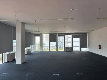 Escritório para Arrendamento em Lordelo do Ouro e Massarelos