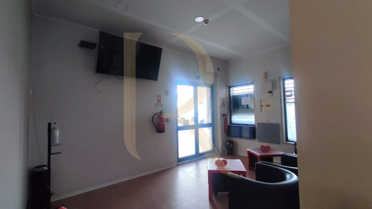 Loja para Venda em Corroios Foto 5