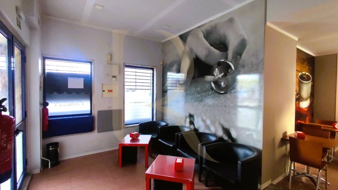 Loja para Venda em Corroios Foto 6