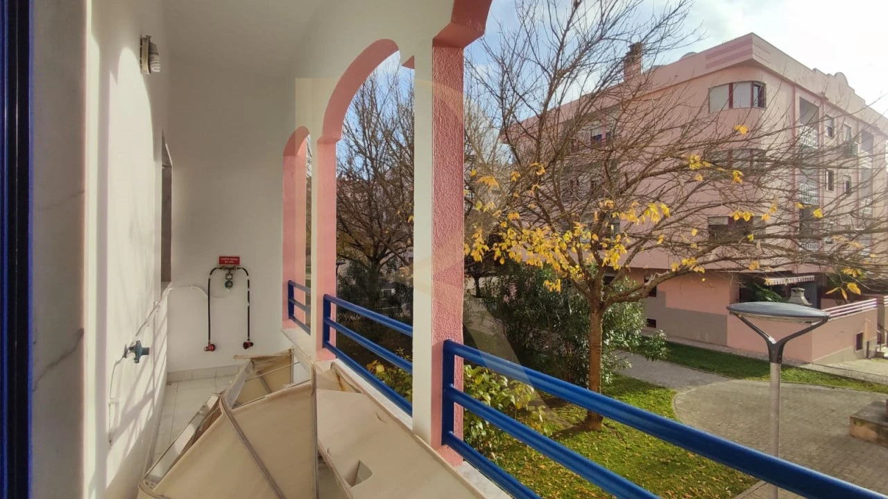 Loja para Venda em Corroios Foto 12