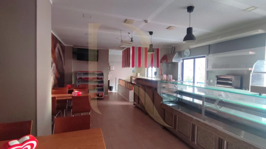 Loja para Venda em Corroios Foto 1