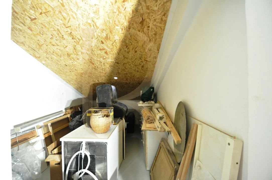 Armazém para Venda em Seixal, Arrentela e Aldeia de Paio Pires Foto 25