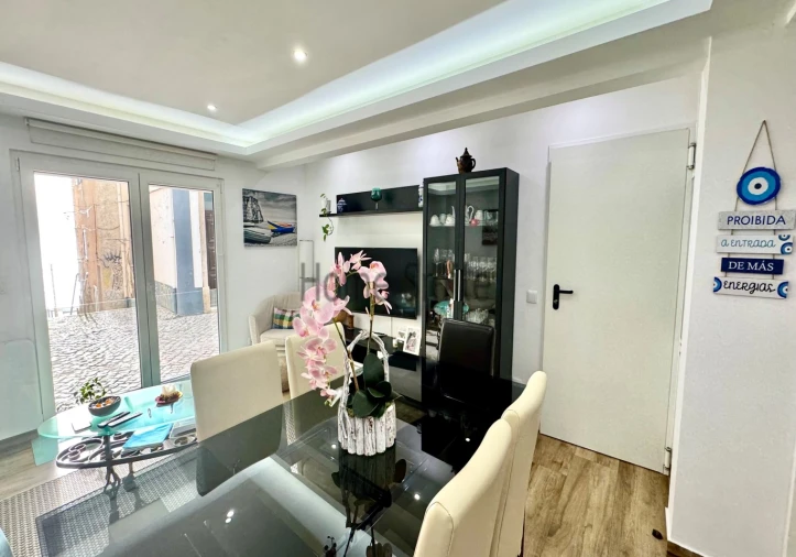 Apartamento T4 para Venda em Sesimbra (Santiago) Foto 9