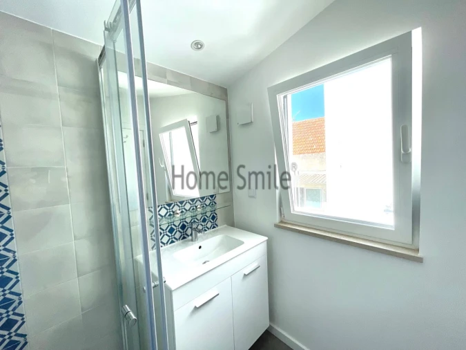 Apartamento T1 para Venda em Sesimbra (Santiago) Foto 11