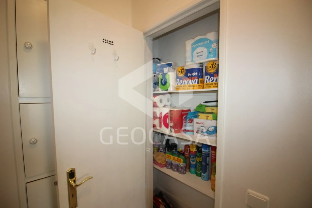 Apartamento T2 para Venda em Alcabideche Foto 12
