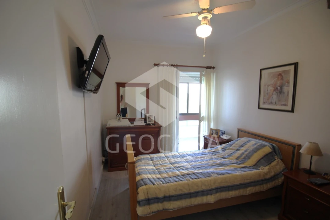 Apartamento T2 para Venda em Alcabideche Foto 24