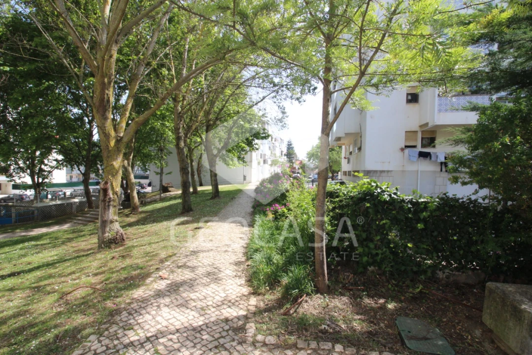 Apartamento T2 para Venda em Alcabideche Foto 31