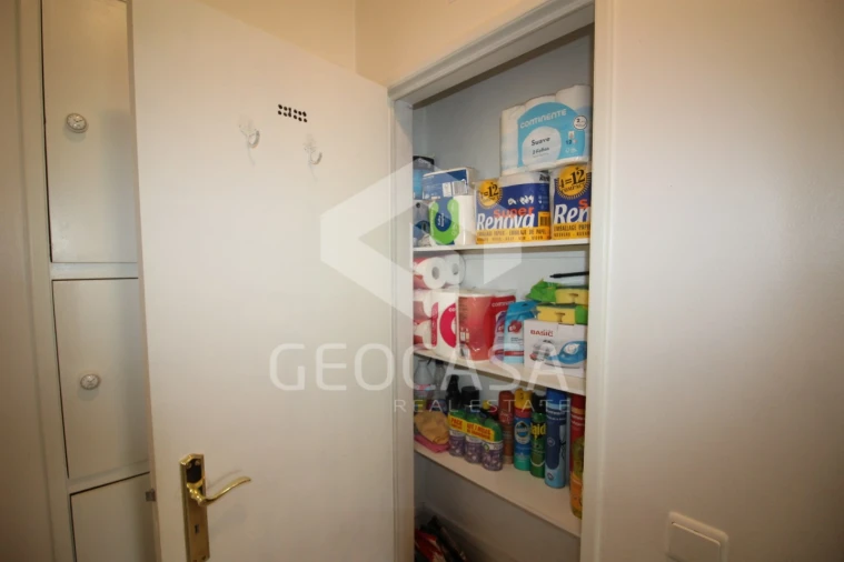 Apartamento T2 para Venda em Alcabideche Foto 12