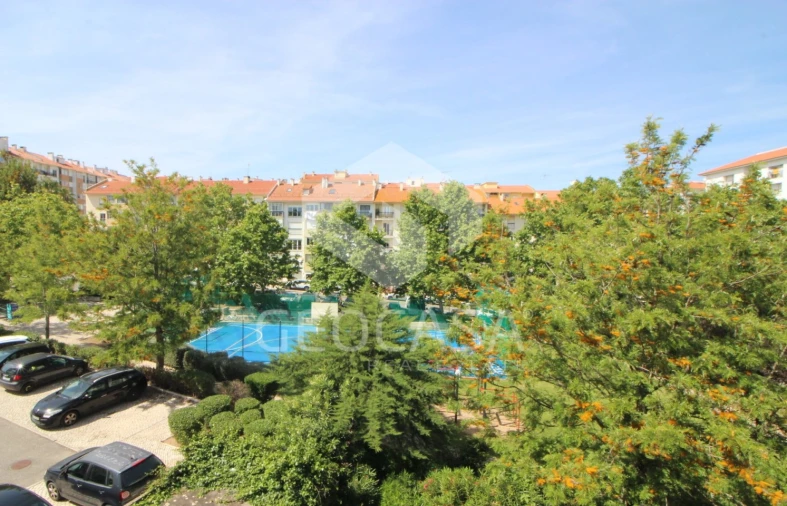 Apartamento T2 para Venda em Alcabideche Foto 6