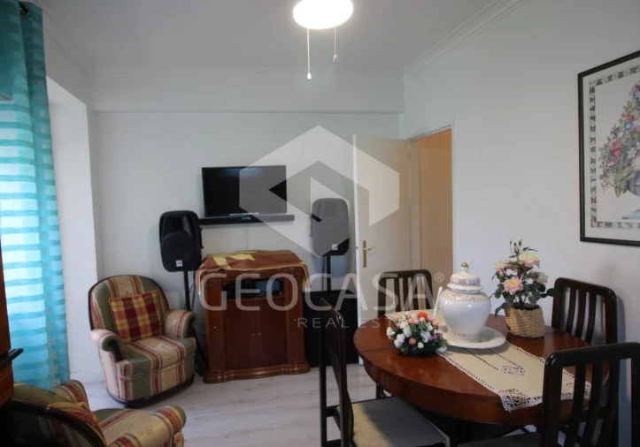 Apartamento T2 para Venda em Alcabideche Foto 16