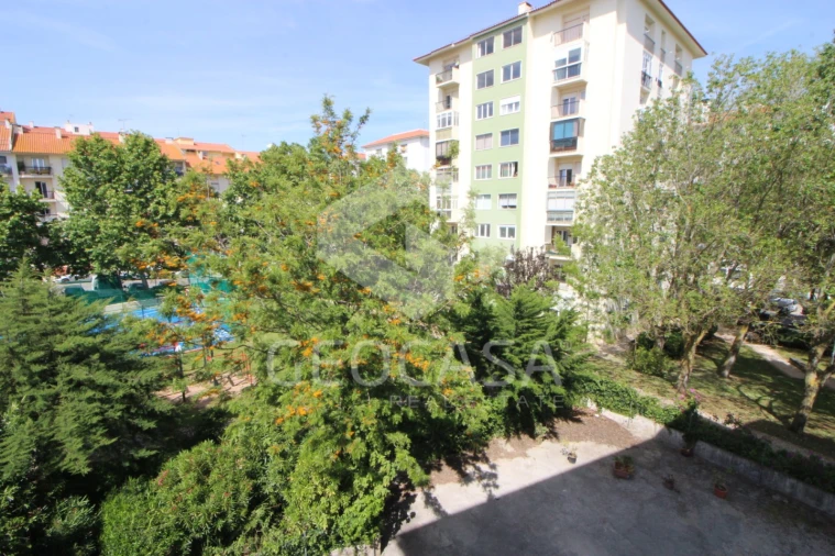 Apartamento T2 para Venda em Alcabideche Foto 28