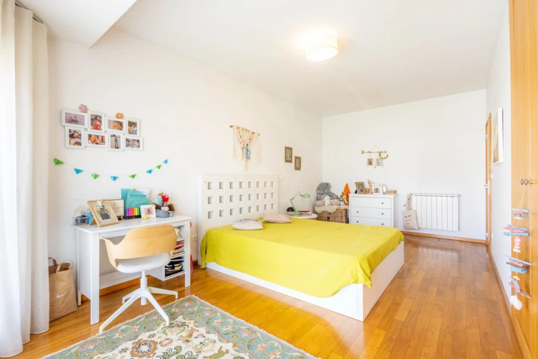 Apartamento T5 para Venda em Nossa Senhora da Conceição, São Pedro e São Dinis Foto 12