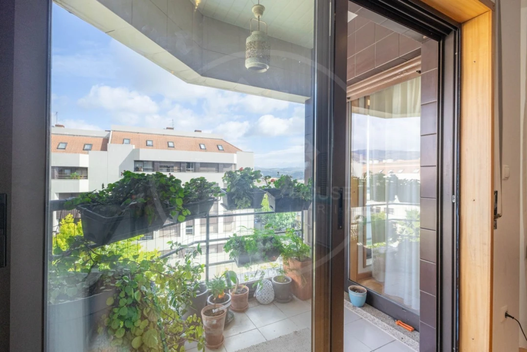 Apartamento T5 para Venda em Nossa Senhora da Conceição, São Pedro e São Dinis Foto 24