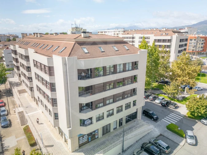 Apartamento T5 para Venda em Nossa Senhora da Conceição, São Pedro e São Dinis Foto 18