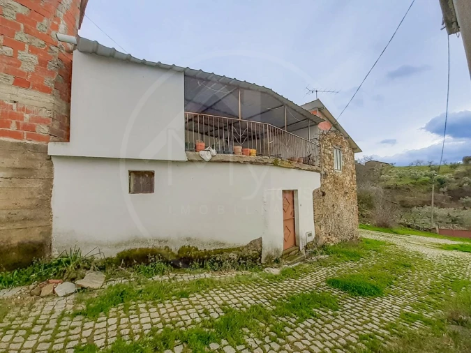 Moradia para Venda em Vales Foto 2