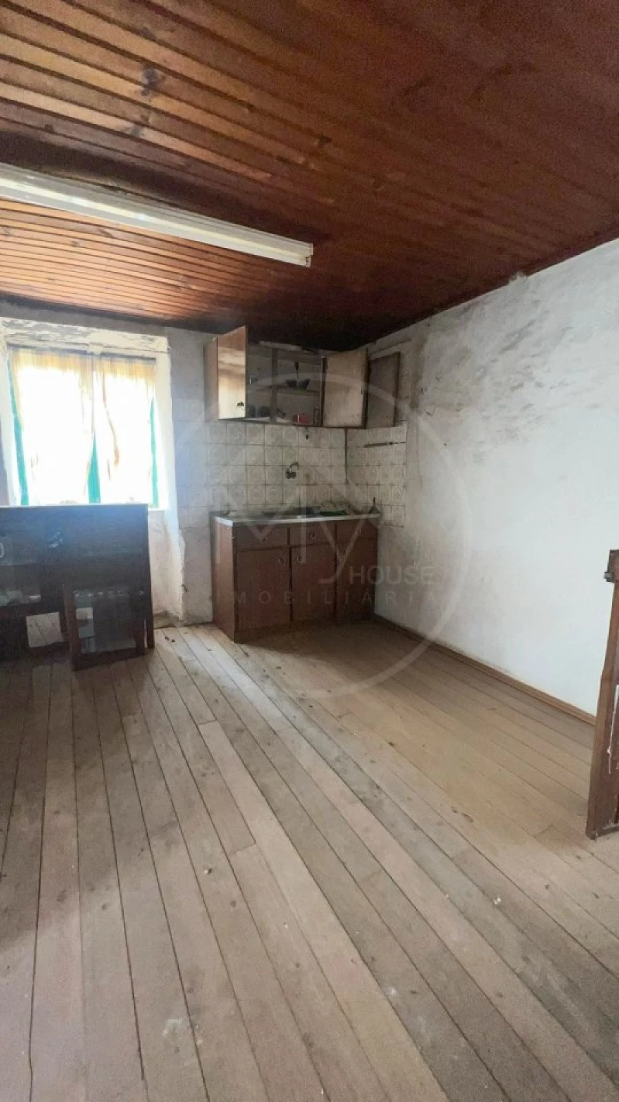 Moradia para Venda em Vales Foto 3