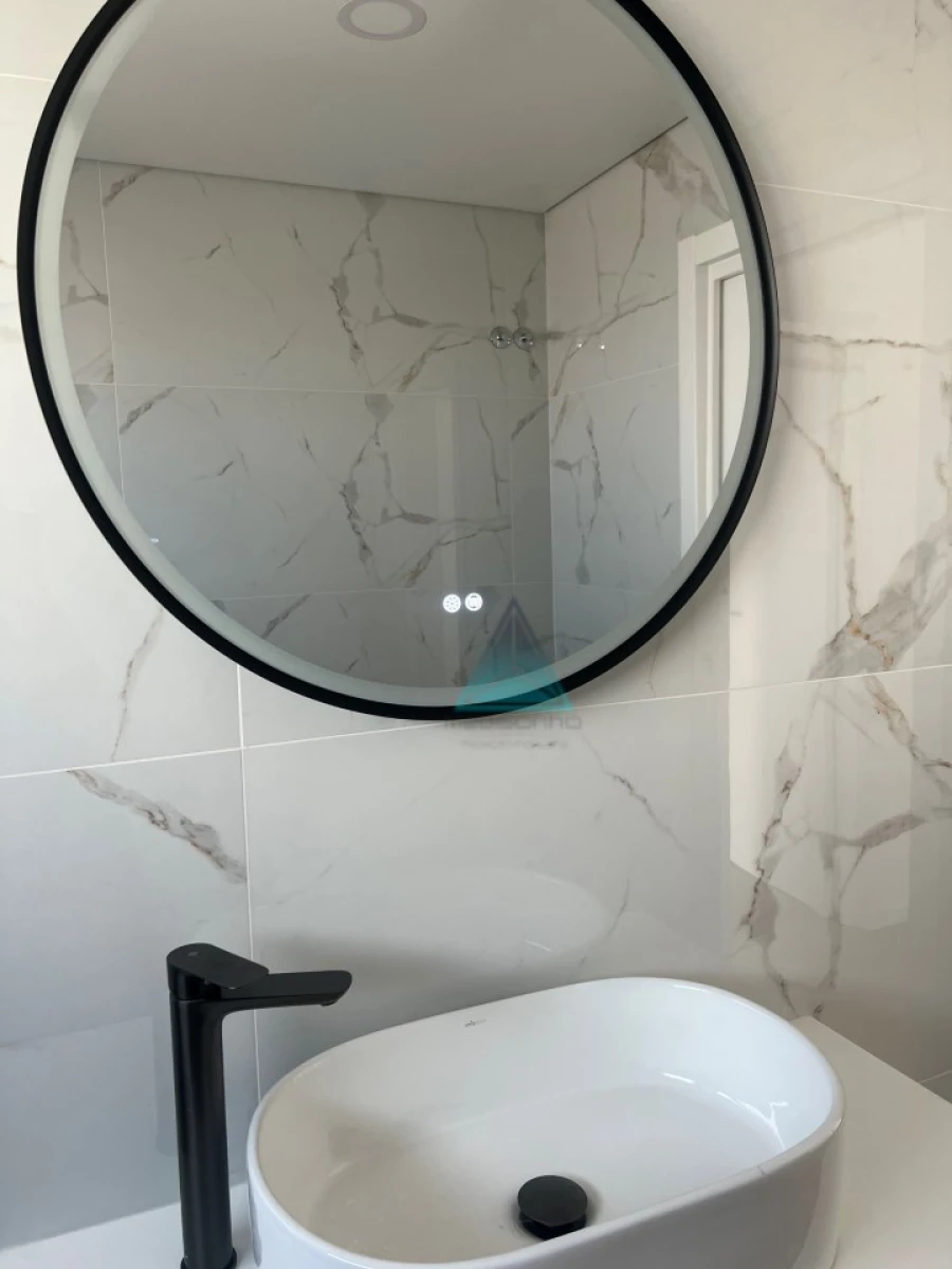 Moradia T4 para Venda em Laranjeiro e Feijó Foto 35