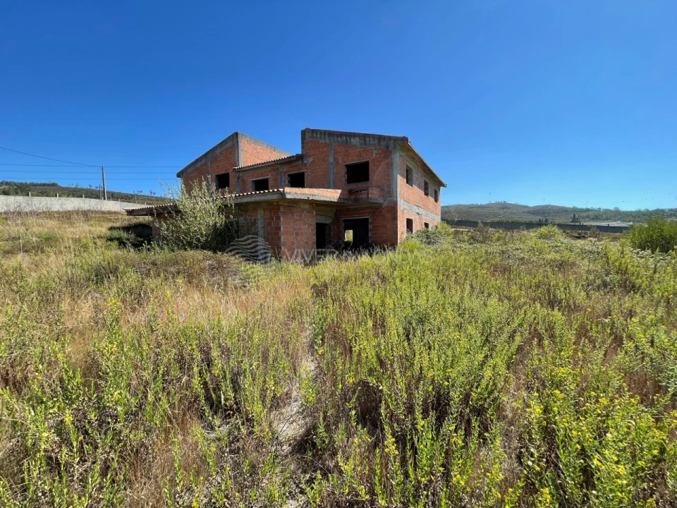 Terreno para Venda em Sobreira Foto 1