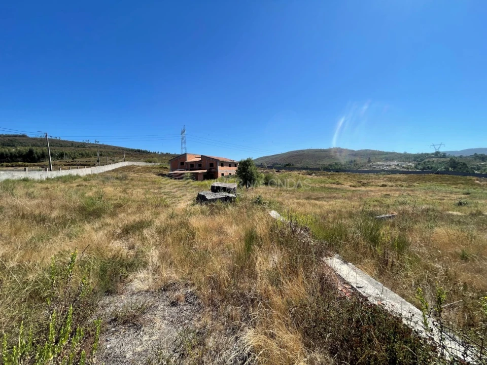 Terreno para Venda em Sobreira Foto 12
