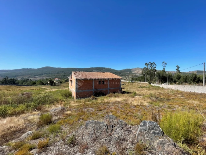 Terreno para Venda em Sobreira Foto 11