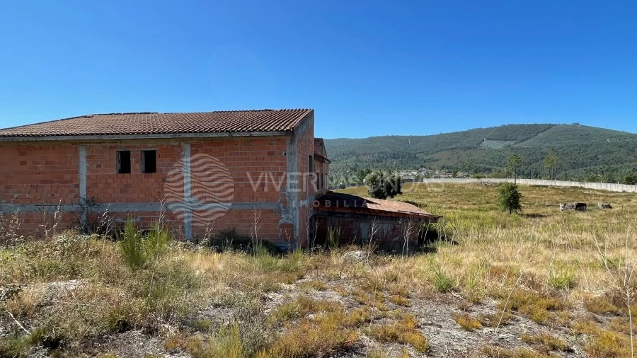 Terreno para Venda em Vandoma
