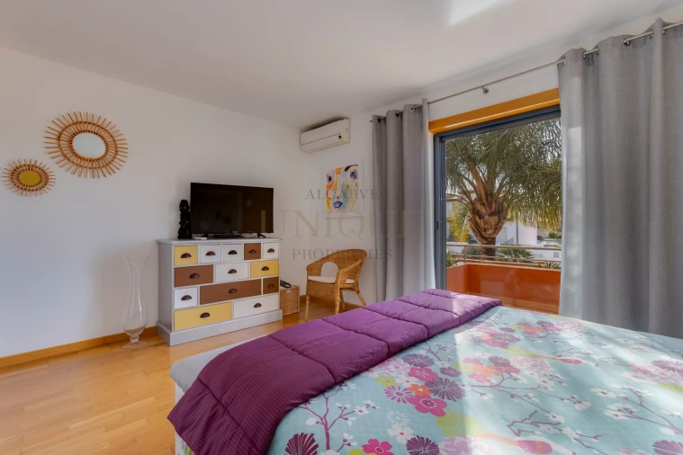 Moradia T3 para Venda em Lagos (São Sebastião e Santa Maria) Foto 12