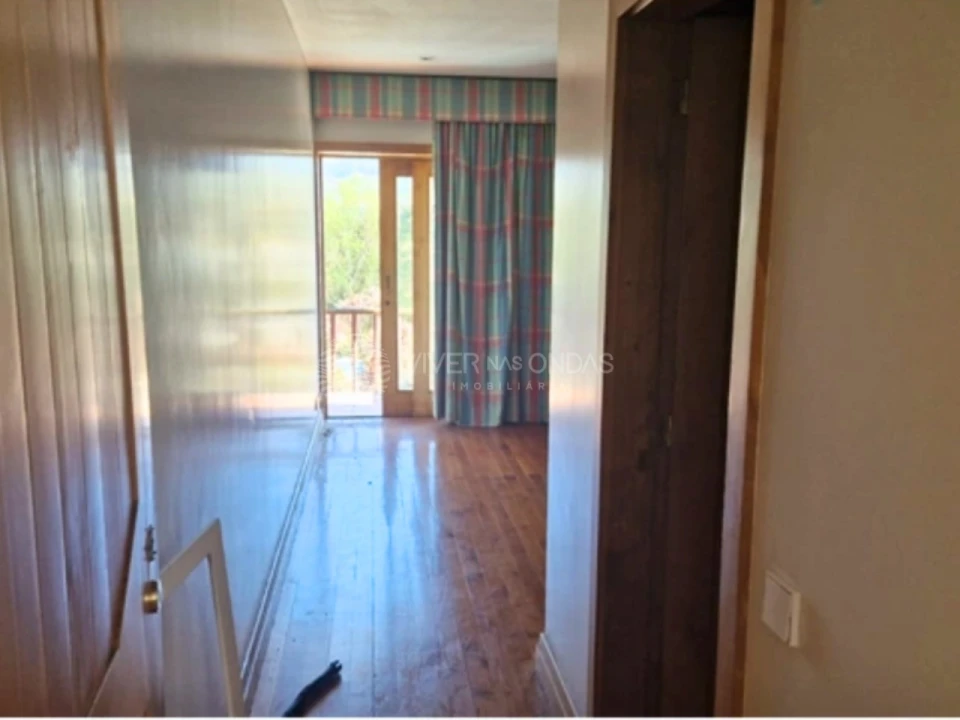 Moradia T8 para Venda em Azurem Foto 9