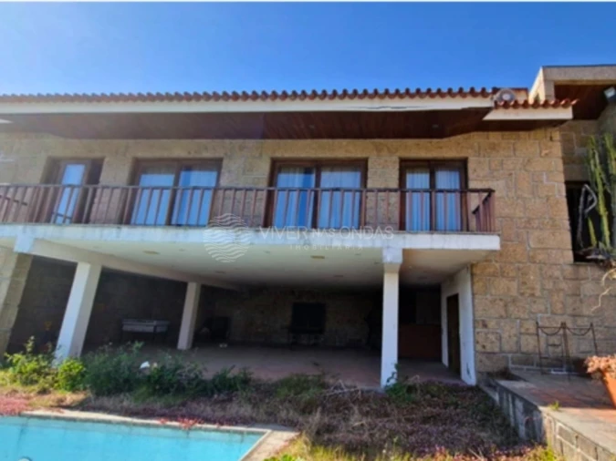 Moradia T8 para Venda em Azurem Foto 23