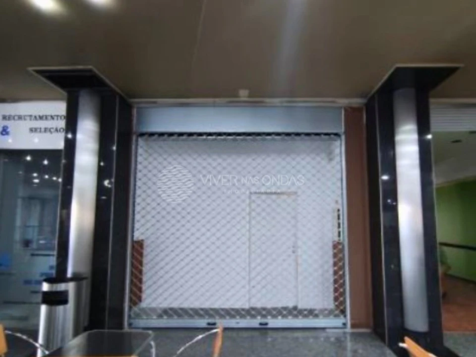 Loja para Venda em Cidade da Maia Foto 9