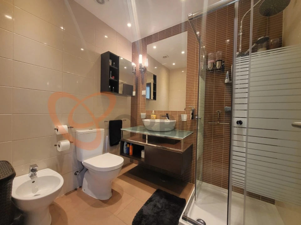 Apartamento T2 para Venda em Albufeira e Olhos de Água Foto 16