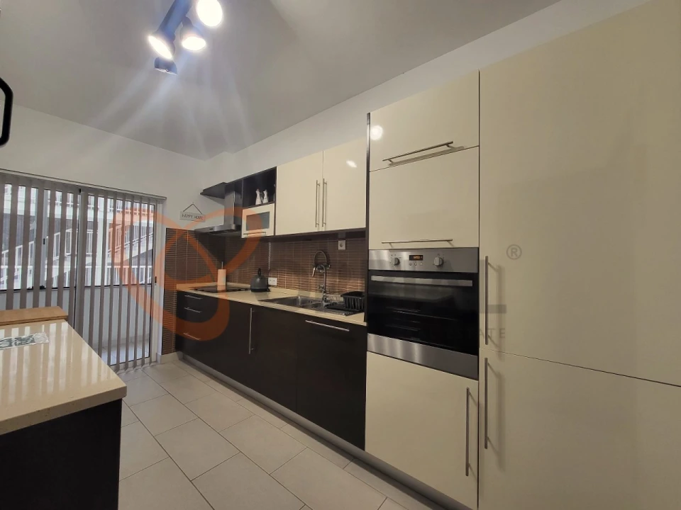 Apartamento T2 para Venda em Albufeira e Olhos de Água Foto 6