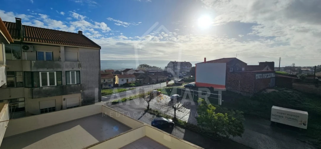 Apartamento T3 para Venda em Turquel Foto 13