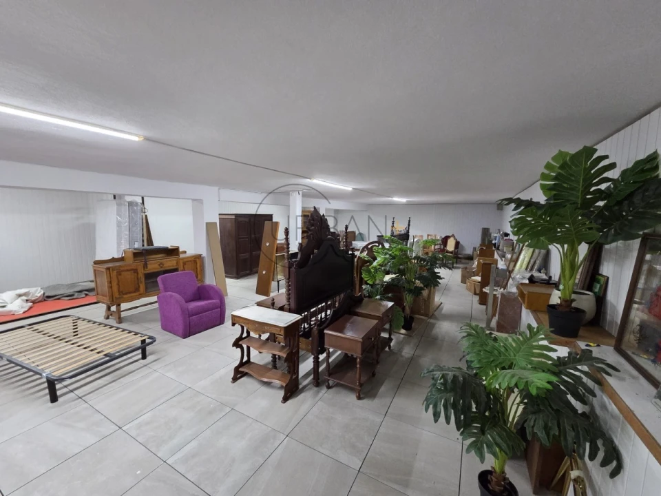 Loja para Venda em Viseu Foto 9